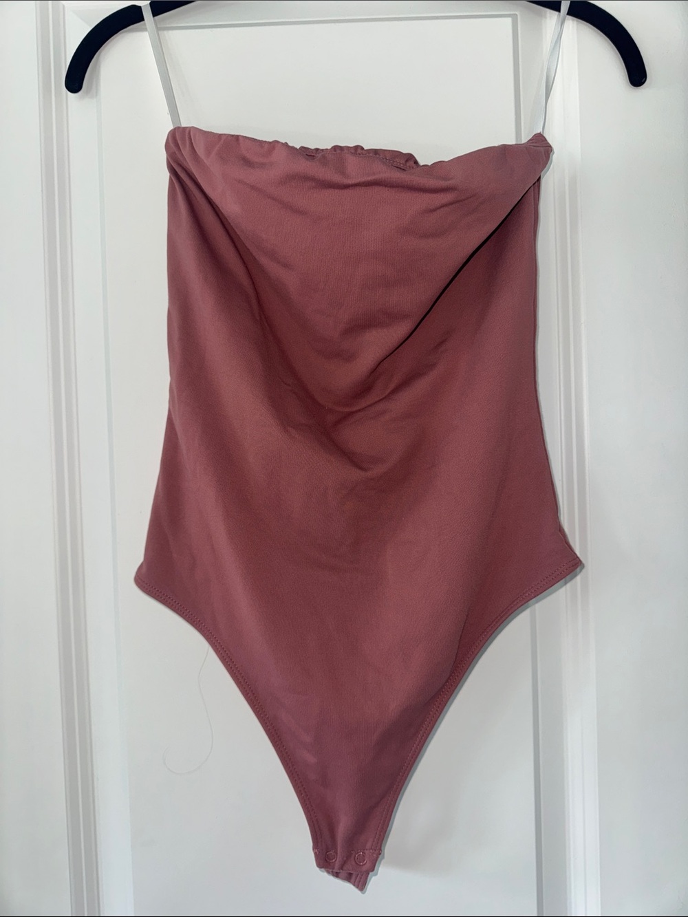 Aritzia Babaton Strapless Bodysuit